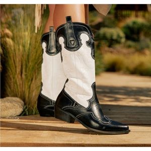 Black and White Western Cowgirl Boots